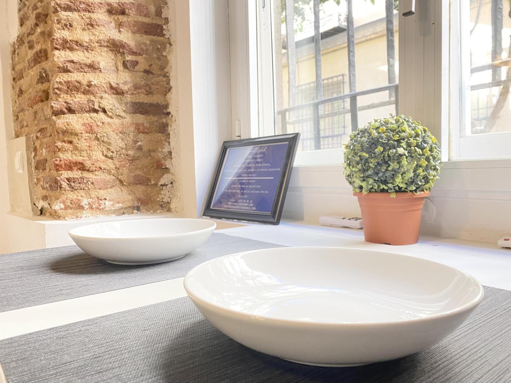 Intimo Estudio En Madrid, Centro, 2Pax, Wifi & Tv Exterior foto